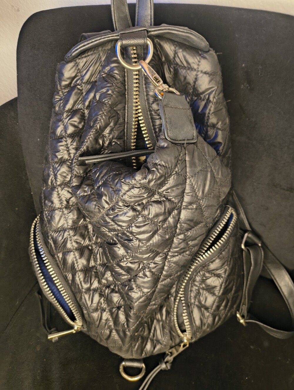 Quilted Black Crossbody Bagpack Crown Vintage with Blue Lining
